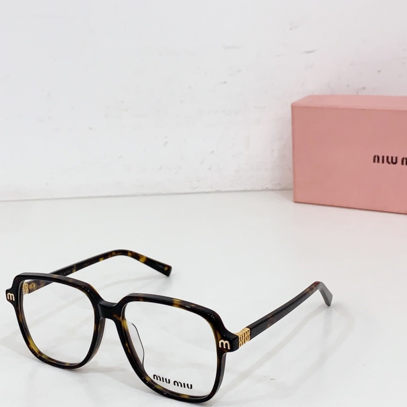 MIU MIU